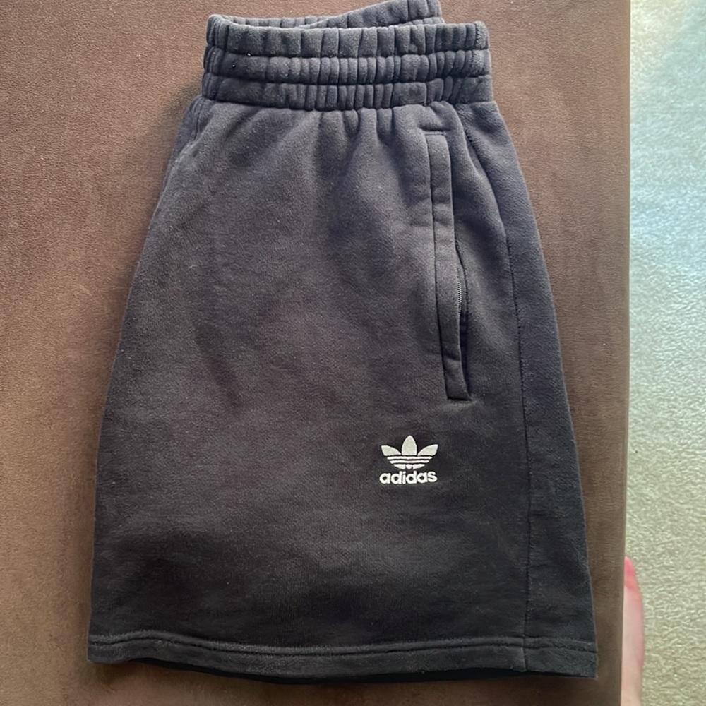 ADIDAS SHORTS